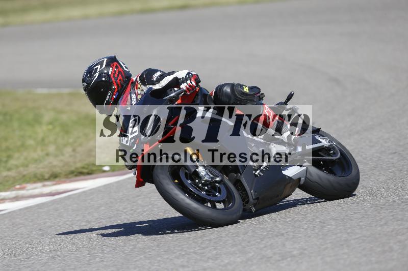 /15 22.05.2026  Plüss Moto Sport  Discover the Bike ADR /Gruppe rot - Race 3/32